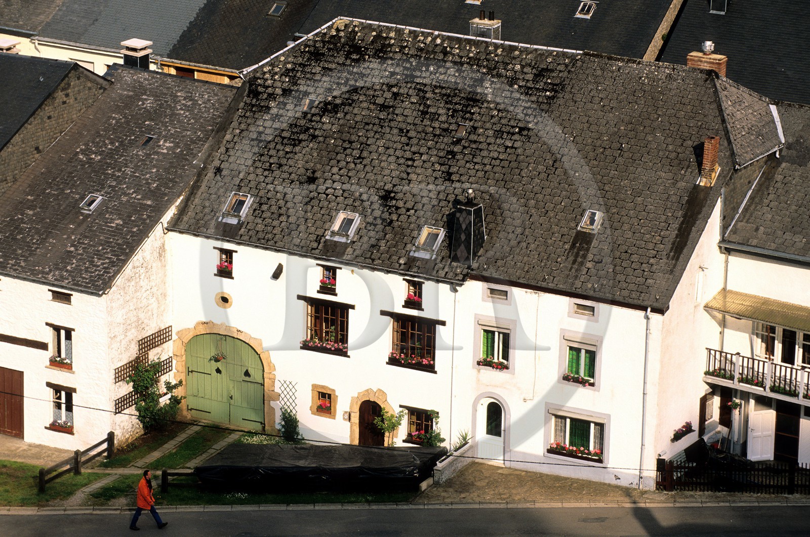 Belgique, Wallonie, province du Luxembourg, vallée de la Semois, ferme du village de Chassepierre