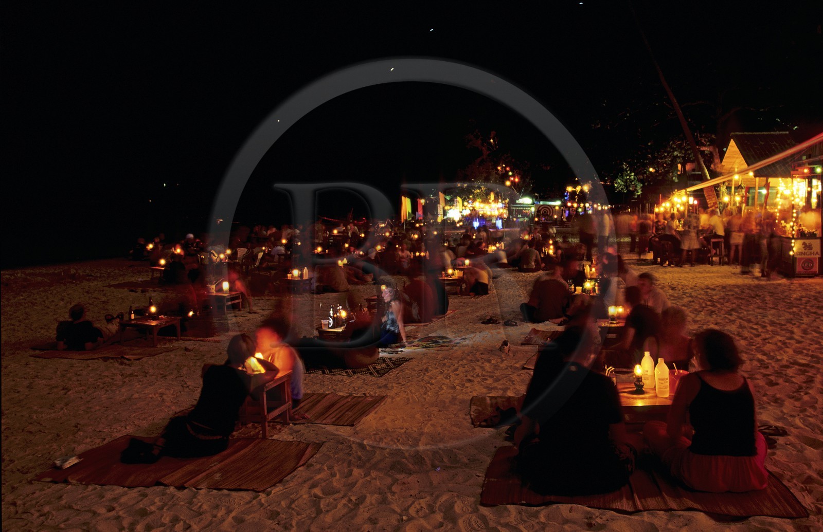 Thailand, Samui islands archipelago, Full Moon Party on Koh Pha-Ngan island, beginning of evening on Had Rin beach