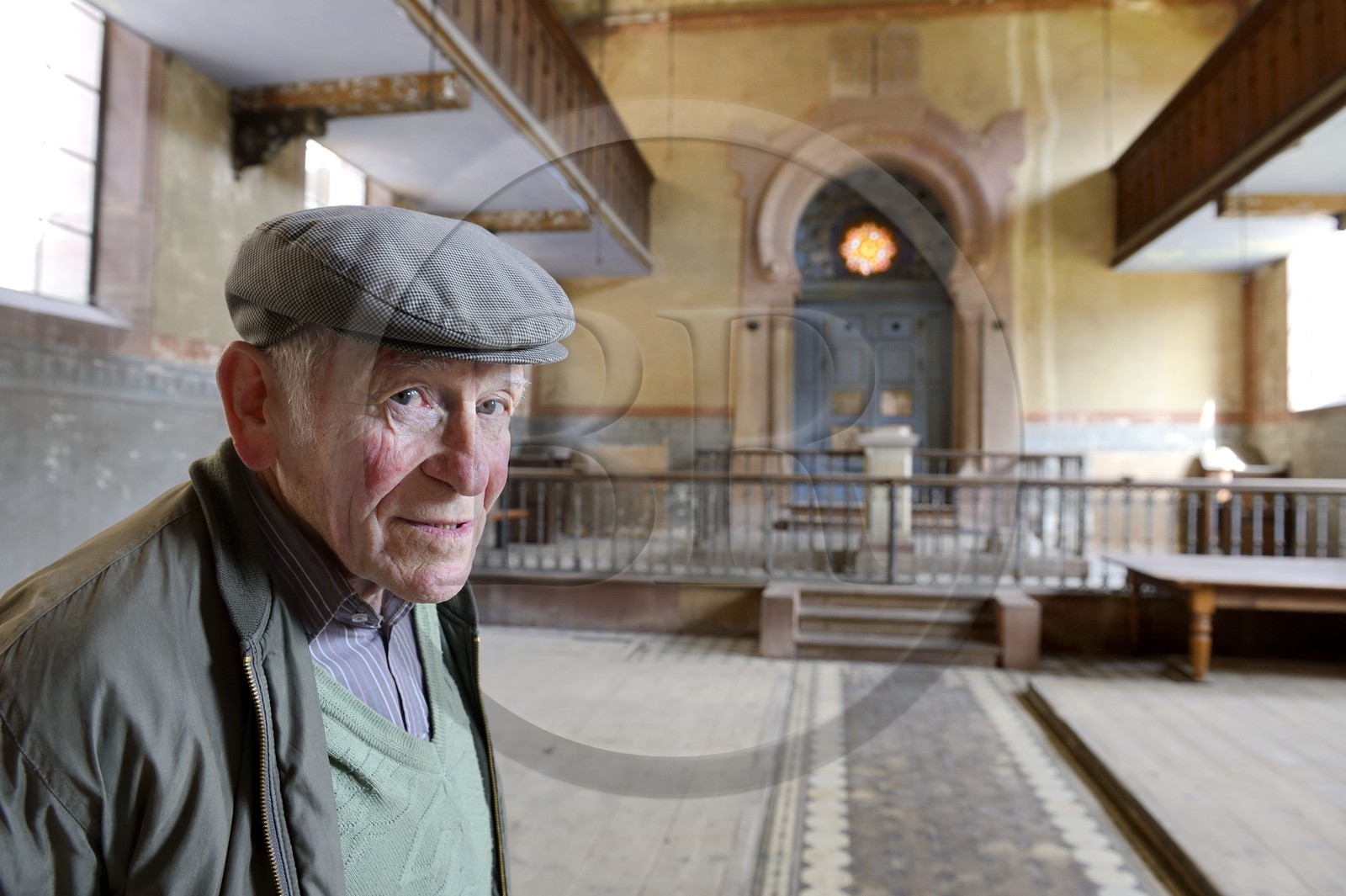 France, Bas-Rhin (67), Westhoffen, Roger Cahn, le dernier juif de Westhoffen né en 1930 dans l'ancienne synagogue