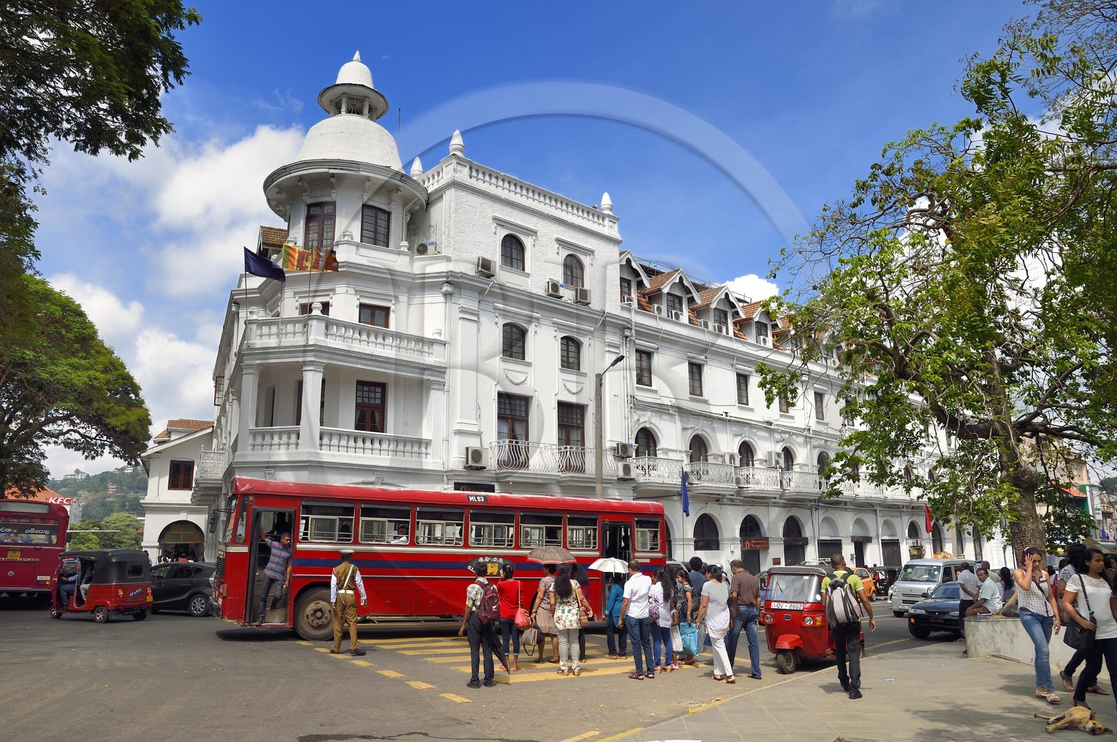 Sri Lanka, province du centre, Kandy, le Queen hotel datant de l'époque coloniale