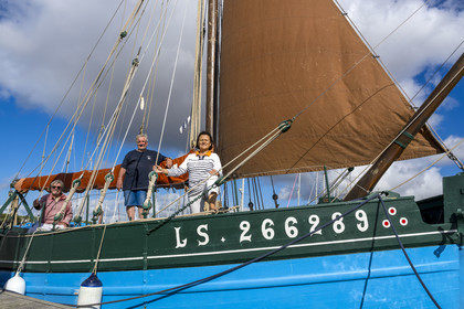 France, Vendée (85), Saint-Gilles-Croix-de-Vie, le voilier le Hope dans le port, un ancien caseyeur devenu bateau patrimoine géré par l'association Suroit