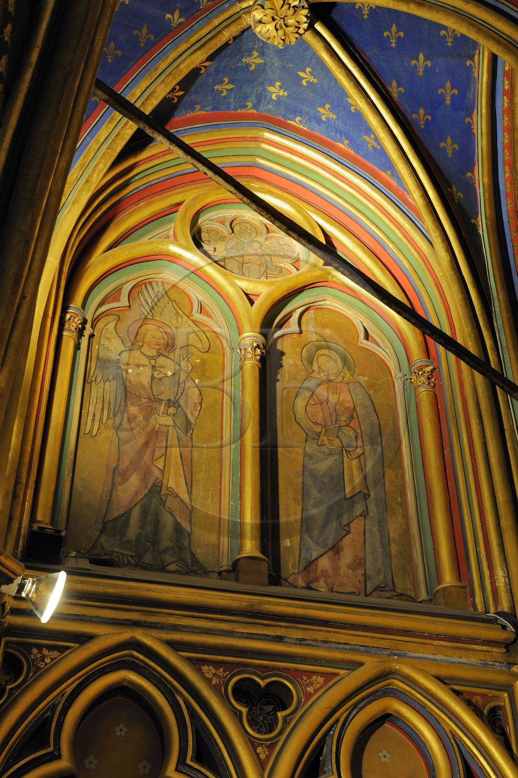 France, Paris (75), ile de la Cité, la Sainte Chapelle, Chapelle Basse, les plus anciennes peintures murales de Paris