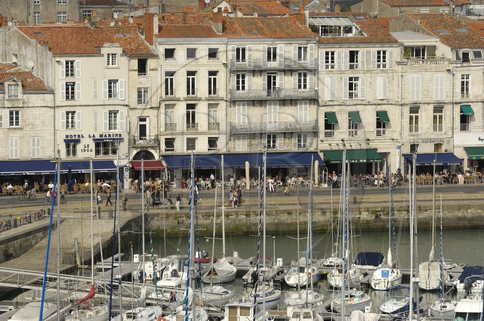 France, Charente-Maritime (17), La Rochelle, le Vieux Port, le quai Duperré