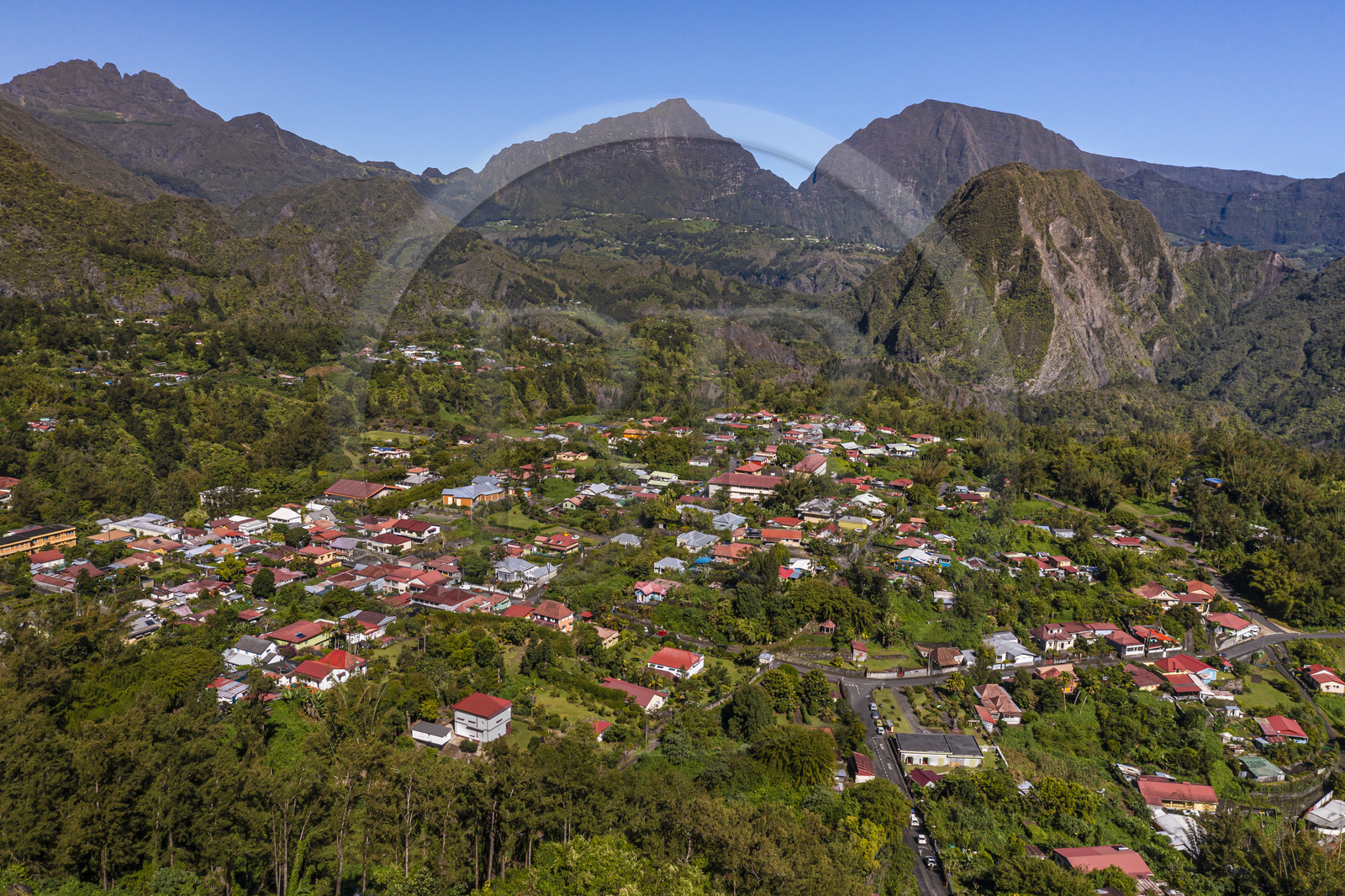France, Ile de la Reunion, Cirque de Salazie, classé Patrimoine Mondial de l'UNESCO, Hell-Bourg, labellisé les Plus Beaux Villages de France, le Piton d'Anchaing en arrière plan (vue aérienne)