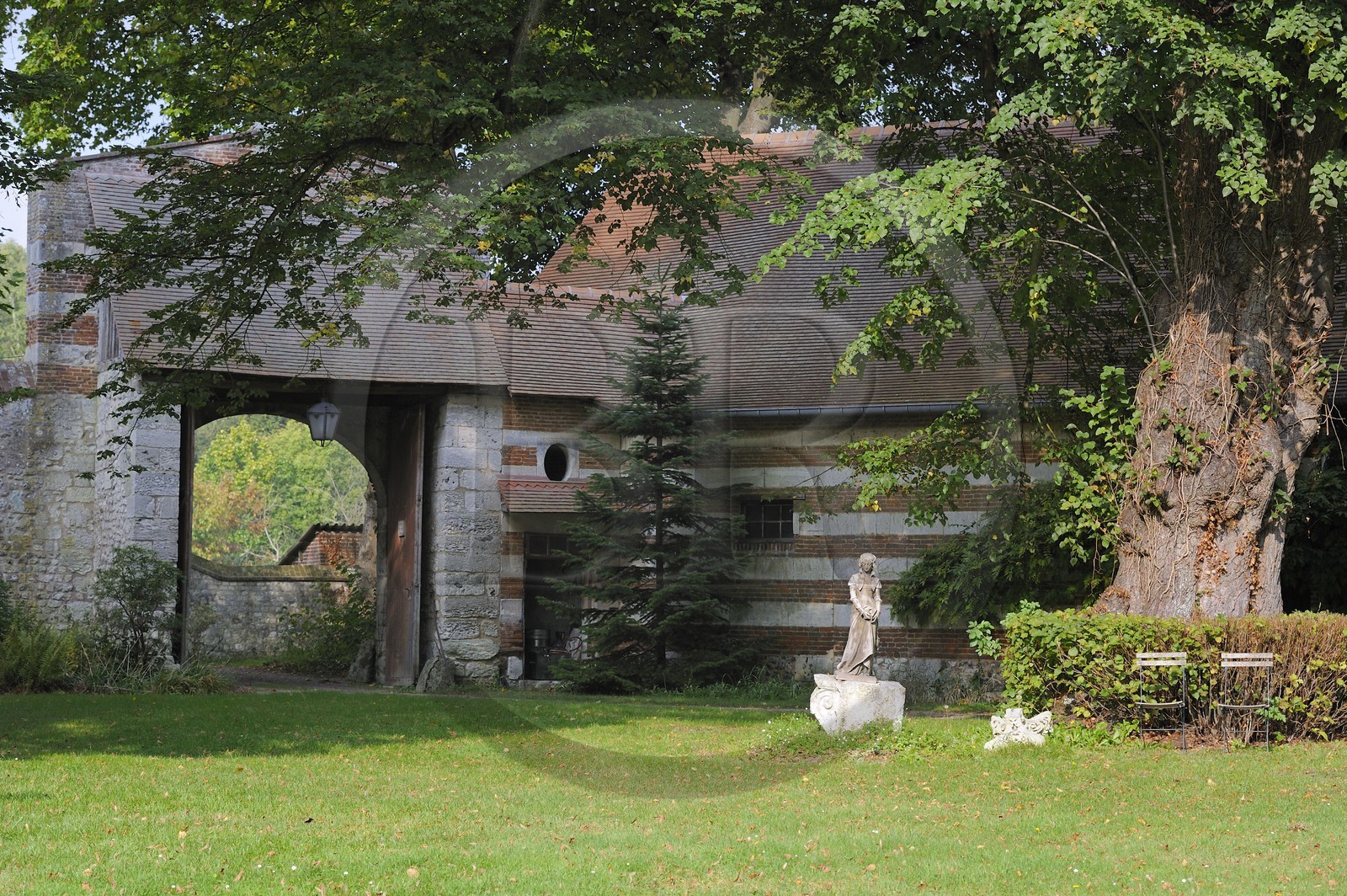 France, Seine Maritime, St Maurice d'Etelan, Etelan castle