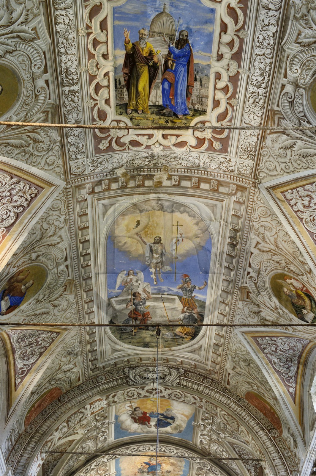 France, Haute-Corse (2B), Castagniccia, Piedicroce, l’église Saint-Pierre-et-Saint-Paul, au centre la Résurrection du Christ