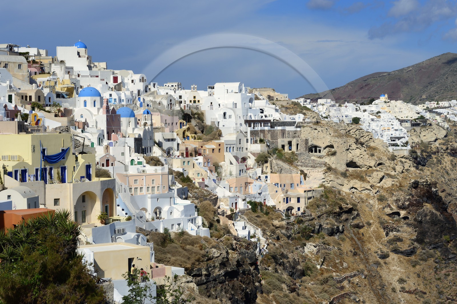 Grèce, Les Cyclades, mer Égée, île de Santorin (Thira ou Théra), village de Oia