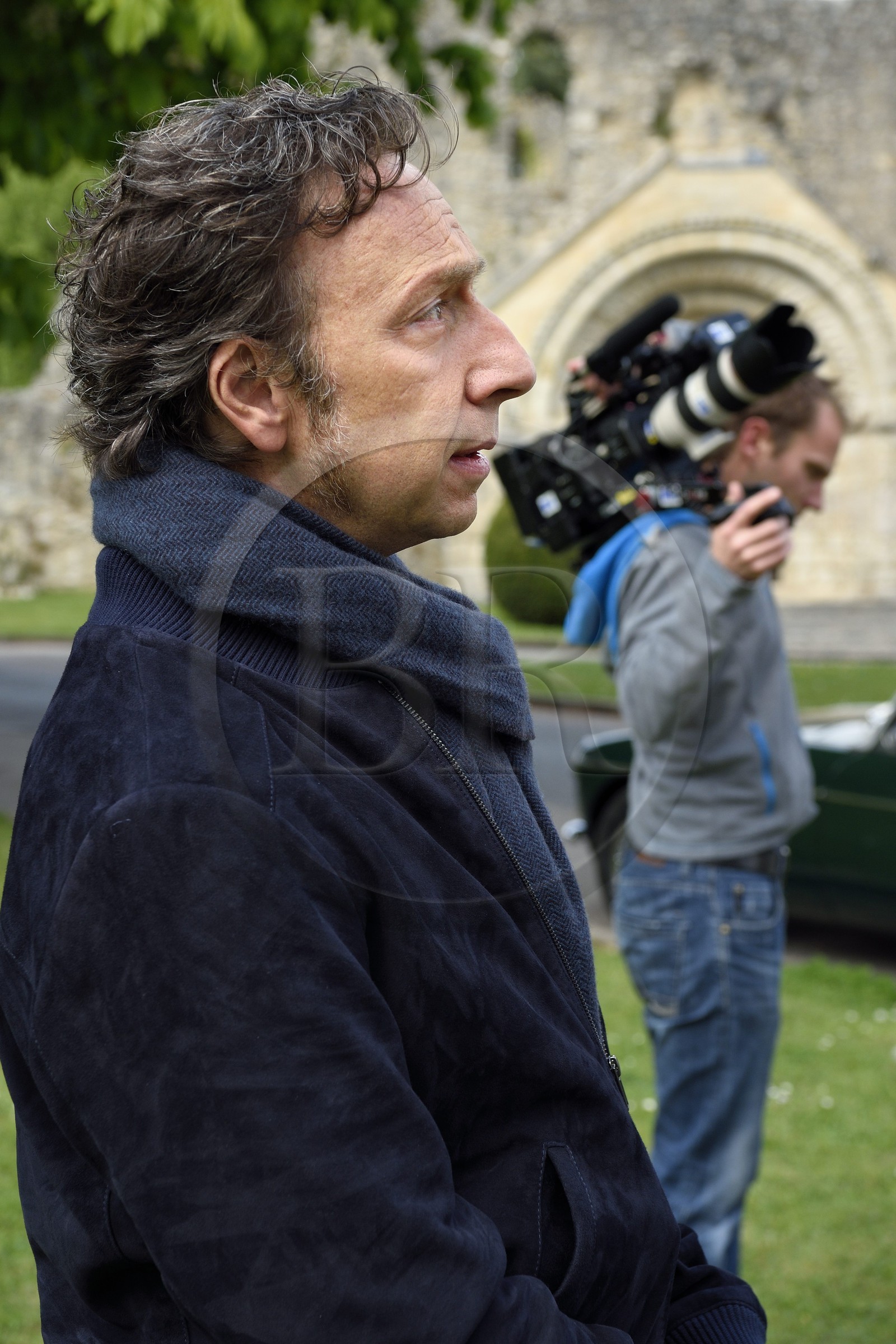 France, Yvelines (78), Montchauvet, tournage pour la télévision du Village Préféré des Français avec Stéphane Bern