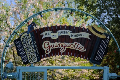 France, Val-de-Marne (94), les bords de Marne, Champigny-sur-Marne, la Guinguette du Martin-Pêcheur