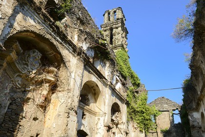 France, Haute Corse, Castagniccia, Piedicroce, Convent of St. Francis of Orezza (Saint-François d'Orezza) ruins