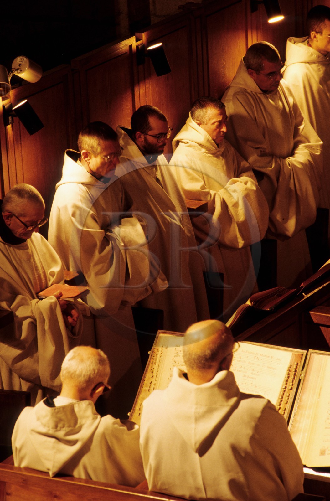 France, Drôme (26), Montjoyer, abbaye cistercienne Notre-Dame d'Aiguebelle, office religieux