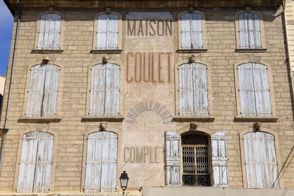 France, Hérault (34), Pézenas, vieille ville, maison Coulet place du marché des Trois Six