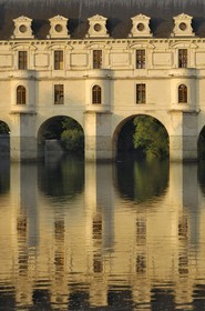 France, Indre-et-Loire (37), château de Chenonceau de style Renaissance qui enjambe le Cher, édifié de 1513 à 1521