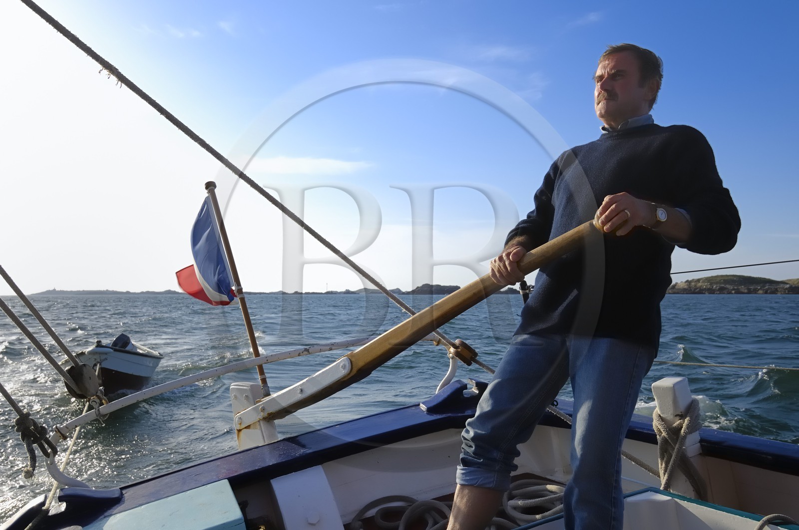 France, Manche (50), archipel des îles Chausey, Gilbert Hurel et son bateau le Courrier des Iles