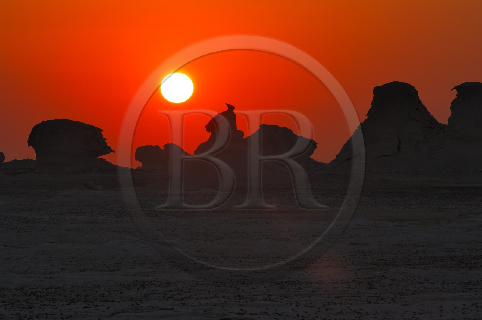 Egypt, Libyan Desert, the White Desert North of Farafra