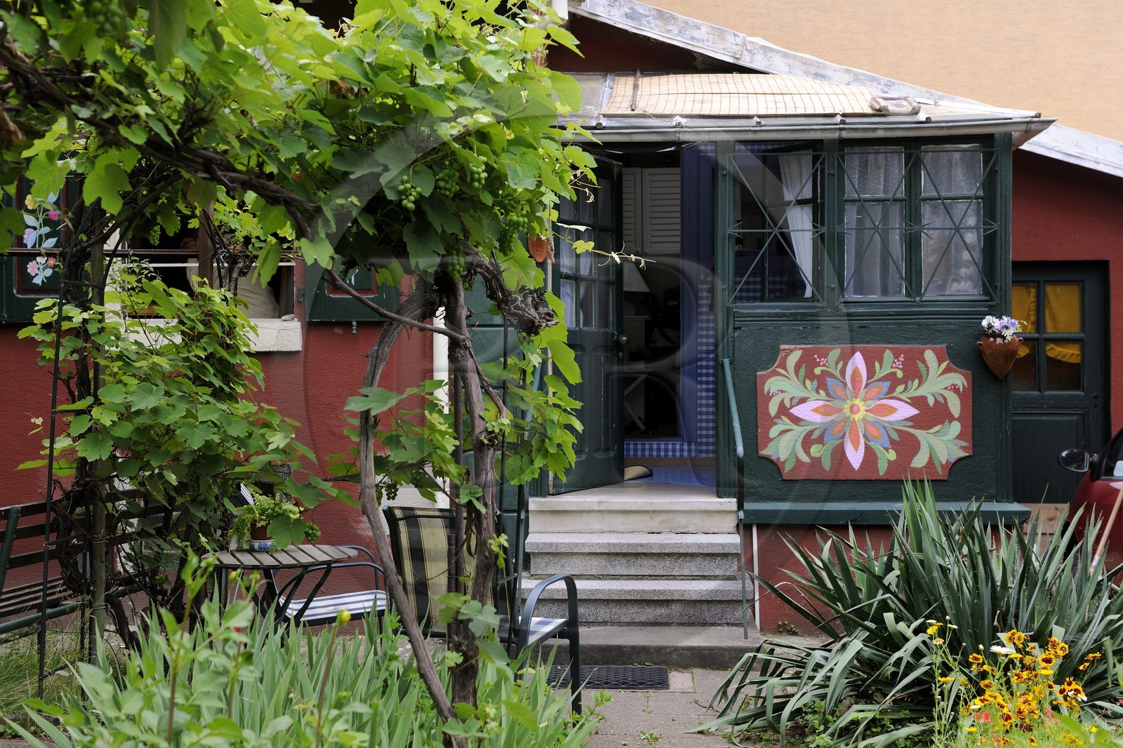 France, Haut-Rhin (68), Mulhouse, la Cité ouvrière, passage de Lauriers, une des seules maisons à être préservée et ne pas avoir subi de grosses transformations