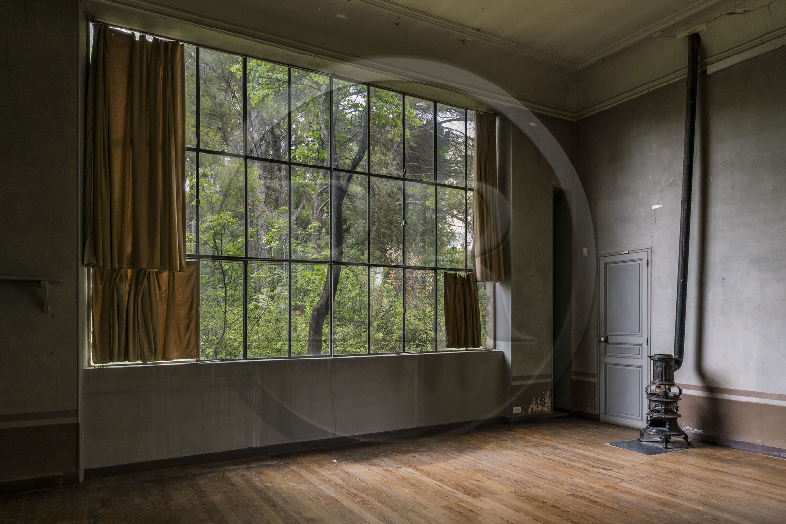 France, Bouches-du-Rhône (13), Aix en Provence, Atelier de Paul Cezanne vide sur la colline des Lauves, une bastide-mas-atelier d'artiste et aujourd'hui musée que le peintre a fait construire