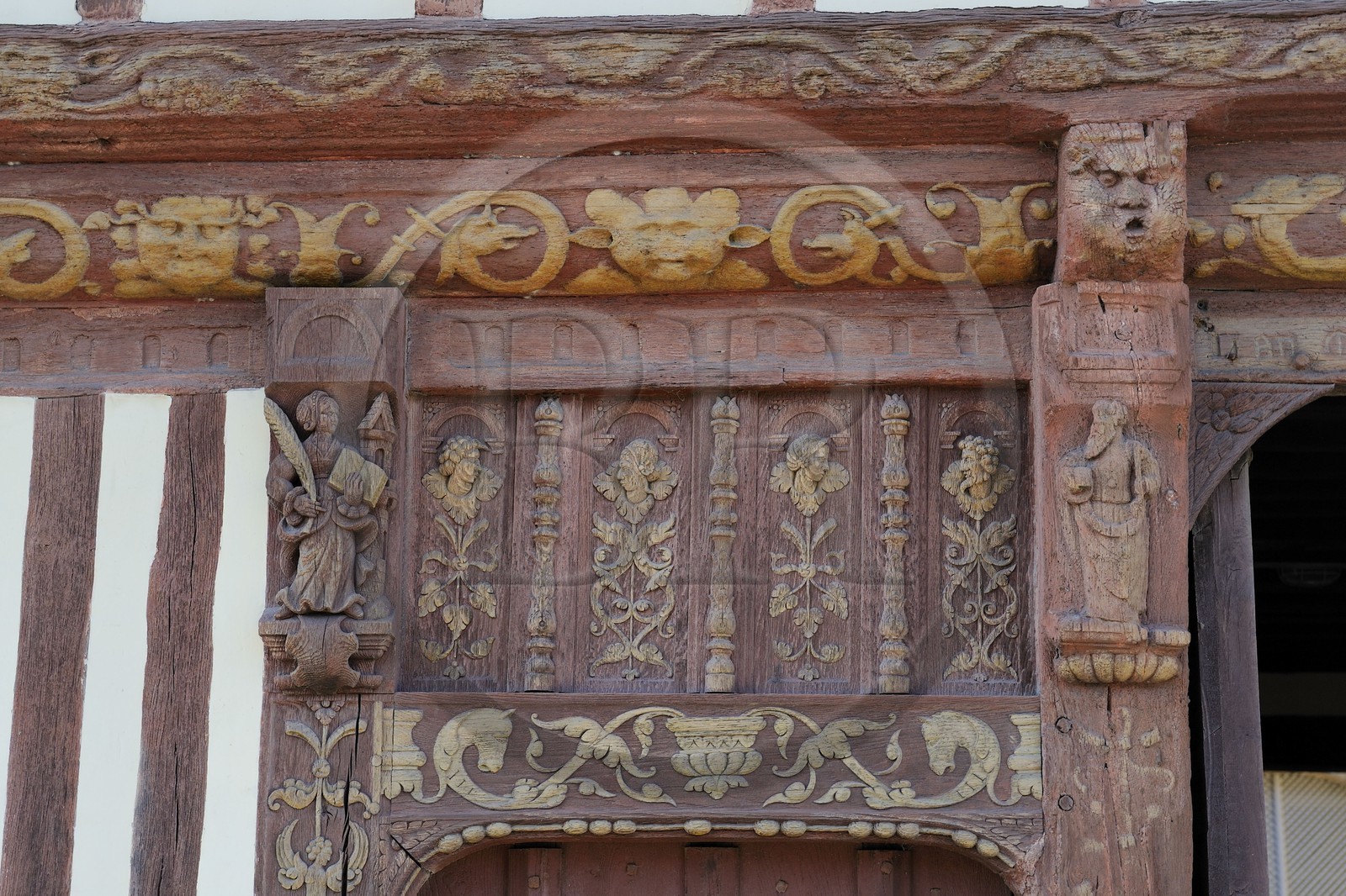 France, Seine-Maritime (76) Saint-Valery-en-Caux, the half-timbered house called Henry IV (1540) also called house Ladire, tourist center, facade detail, sculpted wood