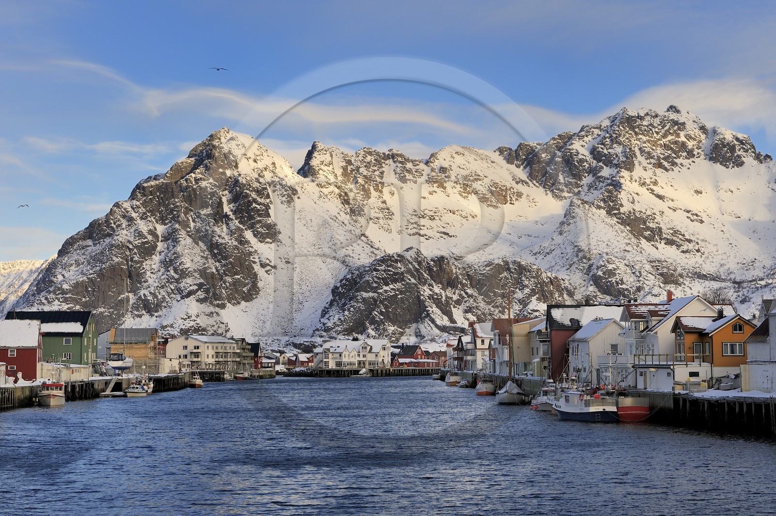 Norway, Nordland County, Lofoten Islands, Austvagoy Island, Henningsvaer on Vagan Island, fishing harbour