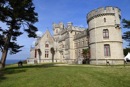 France, Pyrénées-Atlantiques (64), la côte du Pays-Basque, Hendaye, chateau d'Abbadia construit en 1870 par Eugène Viollet-le-Duc pour Antoine d'Abbadie d'Arrast