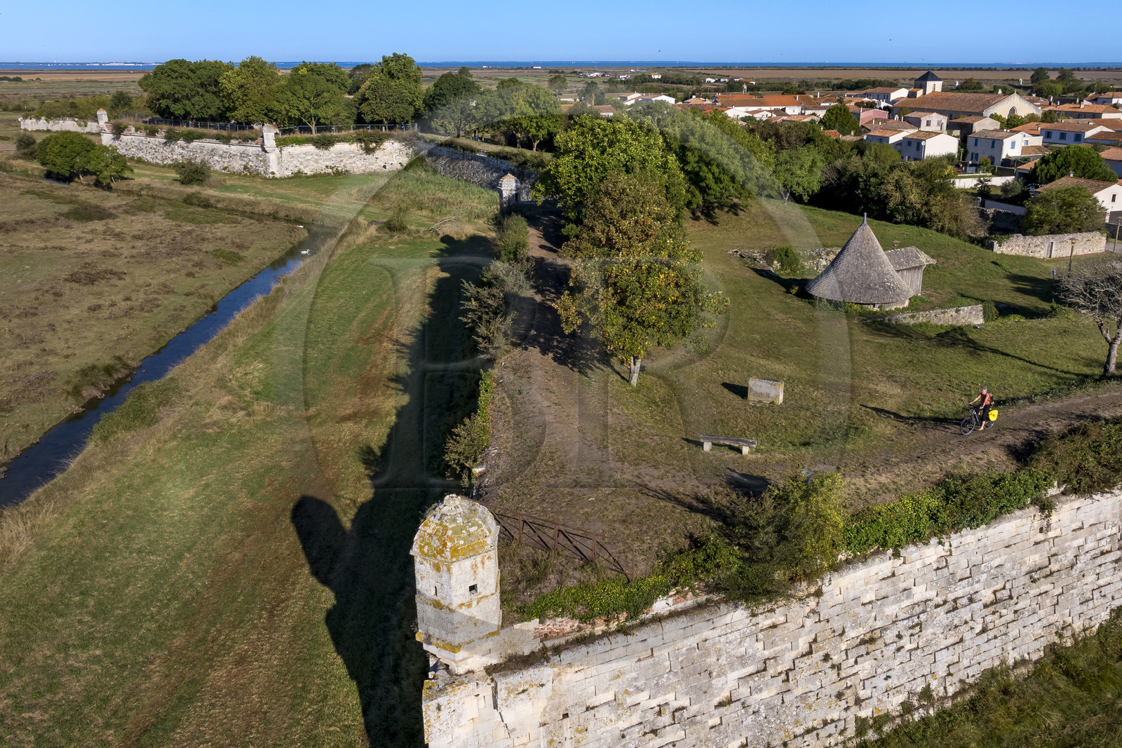 France, Charente Maritime, Saintonge, Marennes Hiers Brouage, Brouage citadel, labelled Les Plus Beaux Villages de France (The Most Beautiful Villages of France), the ramparts built from 1630 to 1640 are equipped with watchtowers (aerial view)