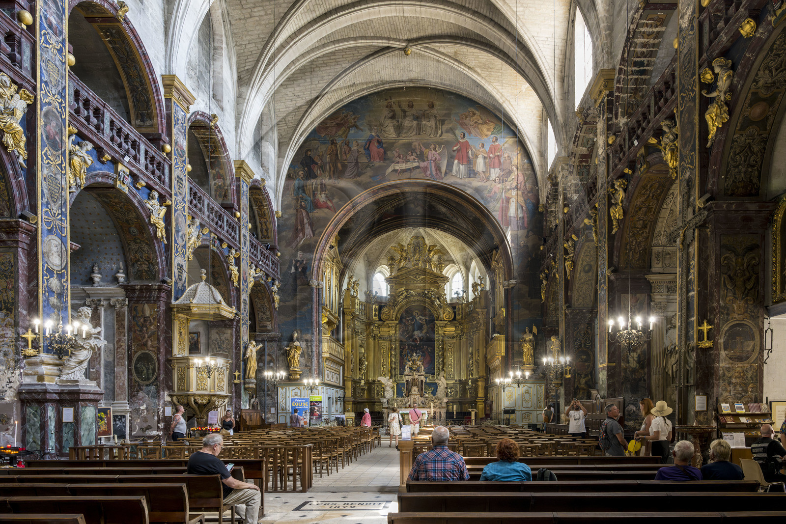 France, Vaucluse (84), L'Isle-sur-la-Sorgue, Collégiale Notre-Dame-des-Anges