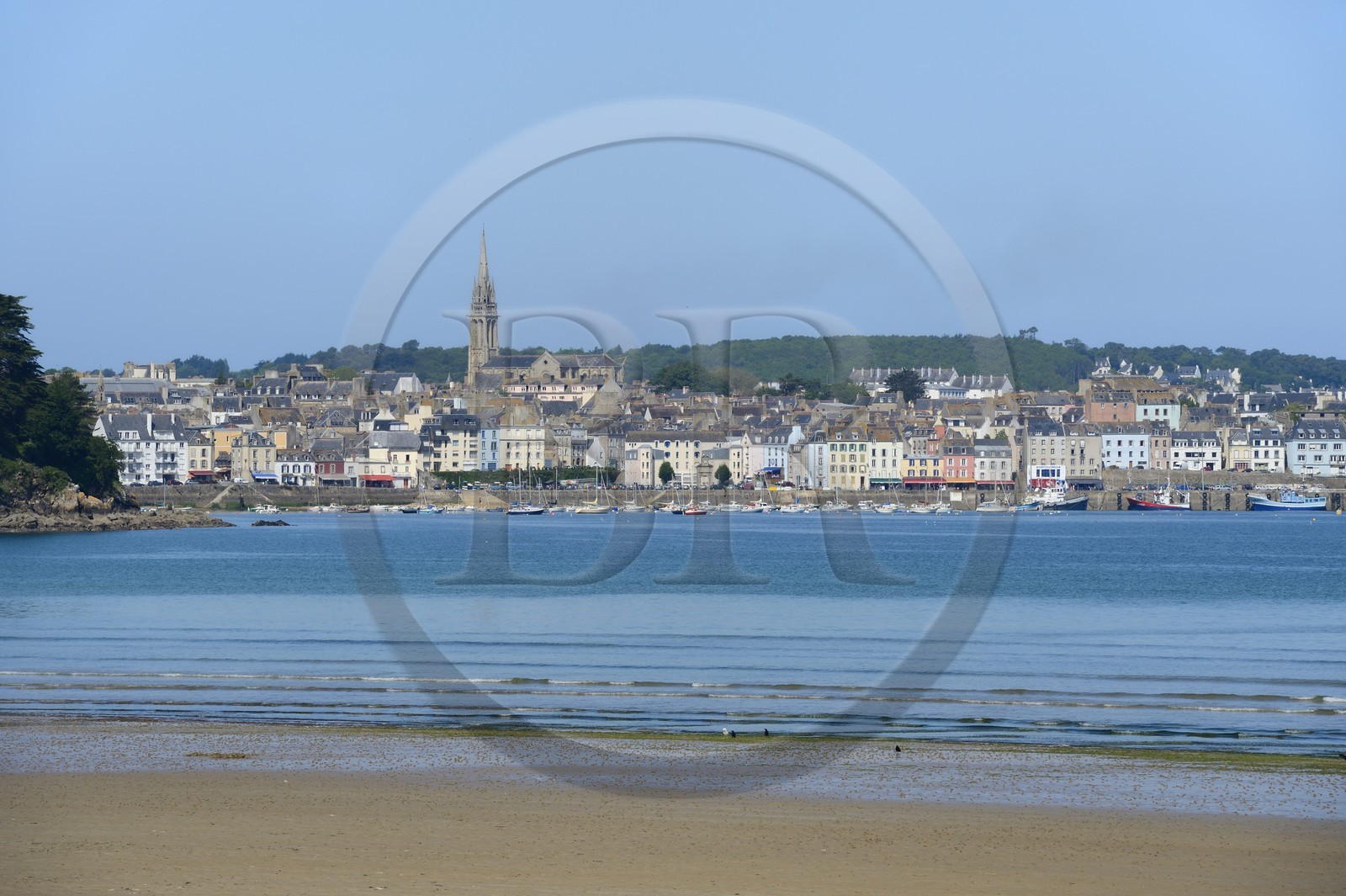 France, Finistère (29), Douarnenez depuis la plage de Kervignac