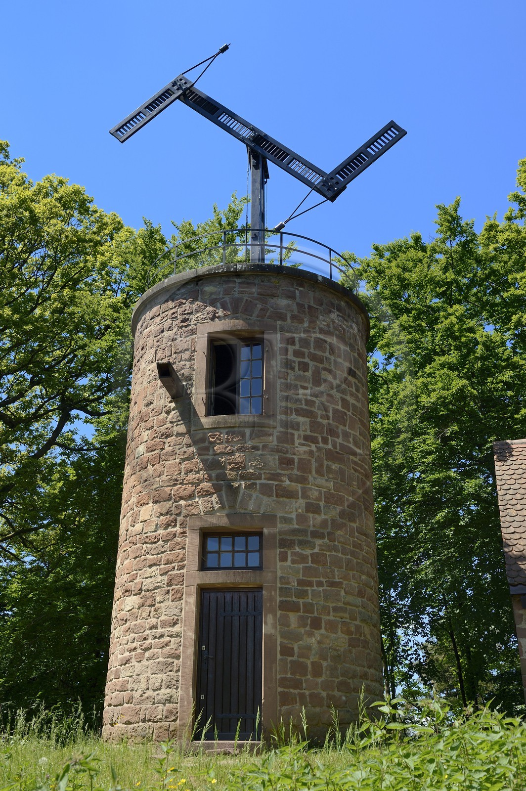 France, Bas-Rhin (67),  Saverne, Tour de l'ancien Télégraphe Chappe du Haut-Barr