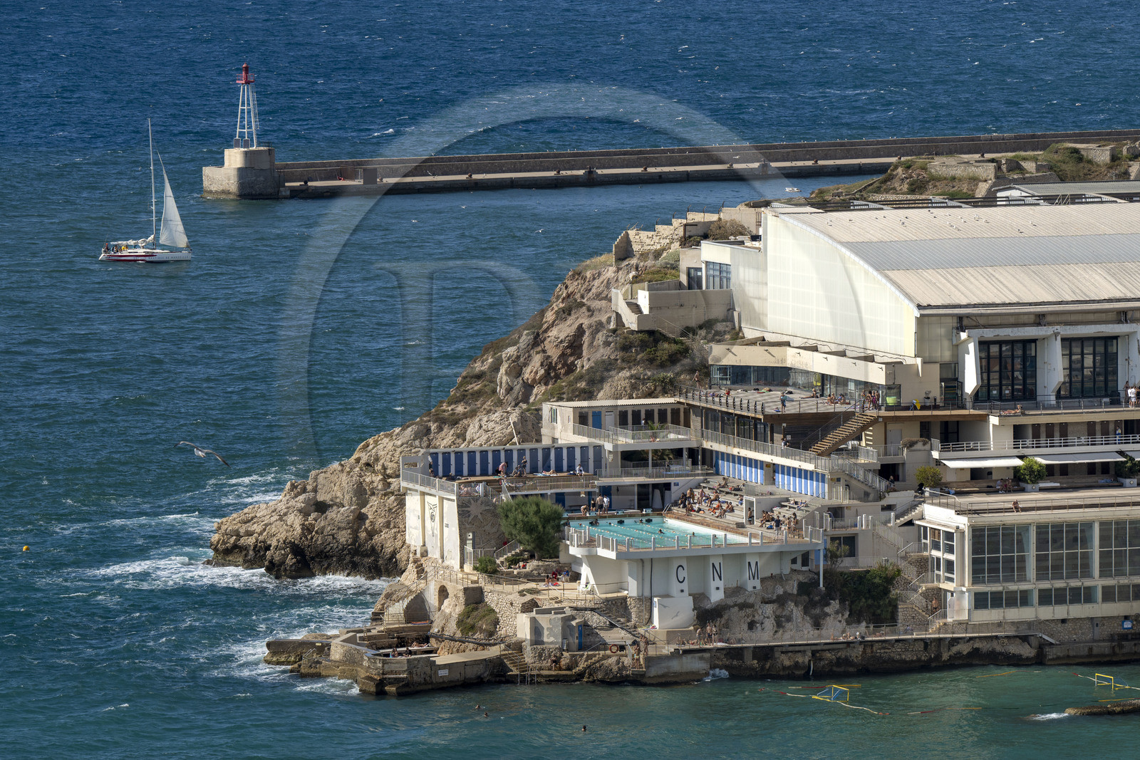 France, Bouches-du-Rhône (13), Marseille, quartier des Catalans, piscine du Cercle des Nageurs de Marseille ou CNM