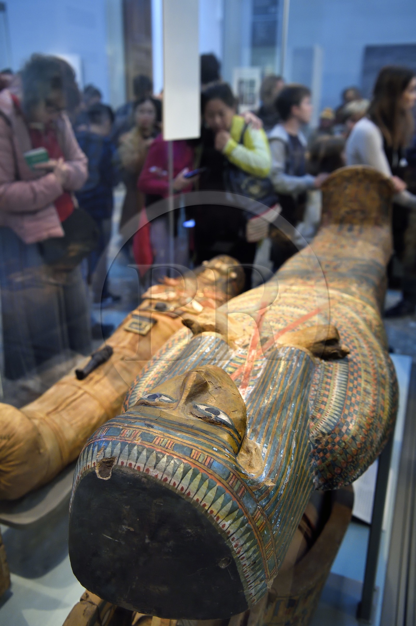 Royaume-Uni, Londres, quartier de Bloomsbury, le British Museum, Egypte ancienne, Cercueil en bois peint d'une femme non identifiée, 22e dynastie, vers 950-900 avant JC, de Thèbes