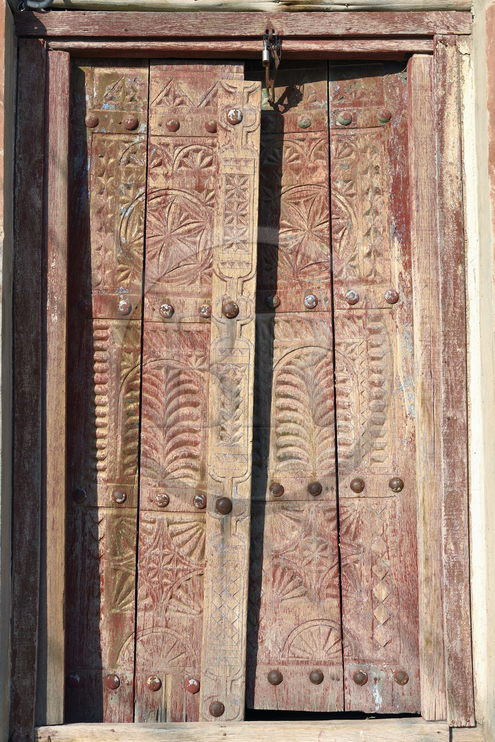 Sultanat d'Oman, Gouvernorat d'Al-Batina du Sud, Hajar occidental, Wadi Mistall, village de Wakan (Wukan), porte traditionelle omanaise