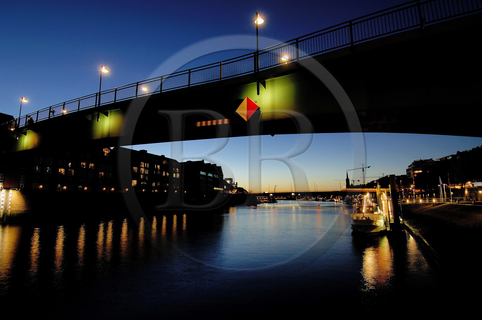 Allemagne, Breme (Bremen), pont sur la rivi