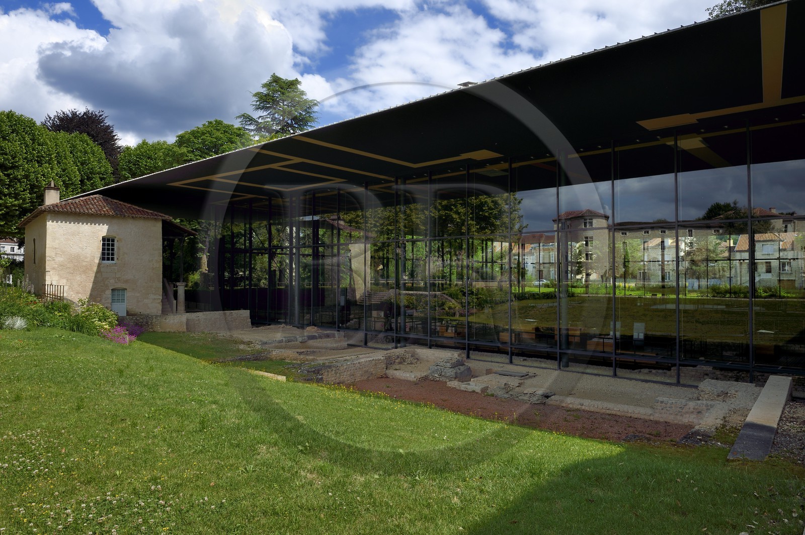 France, Dordogne (24), Périgord Blanc, Périgueux, musée Vesunna, Site-Musée Gallo Romain conçu par l'architecte Jean Nouvel (mention obligatoire)