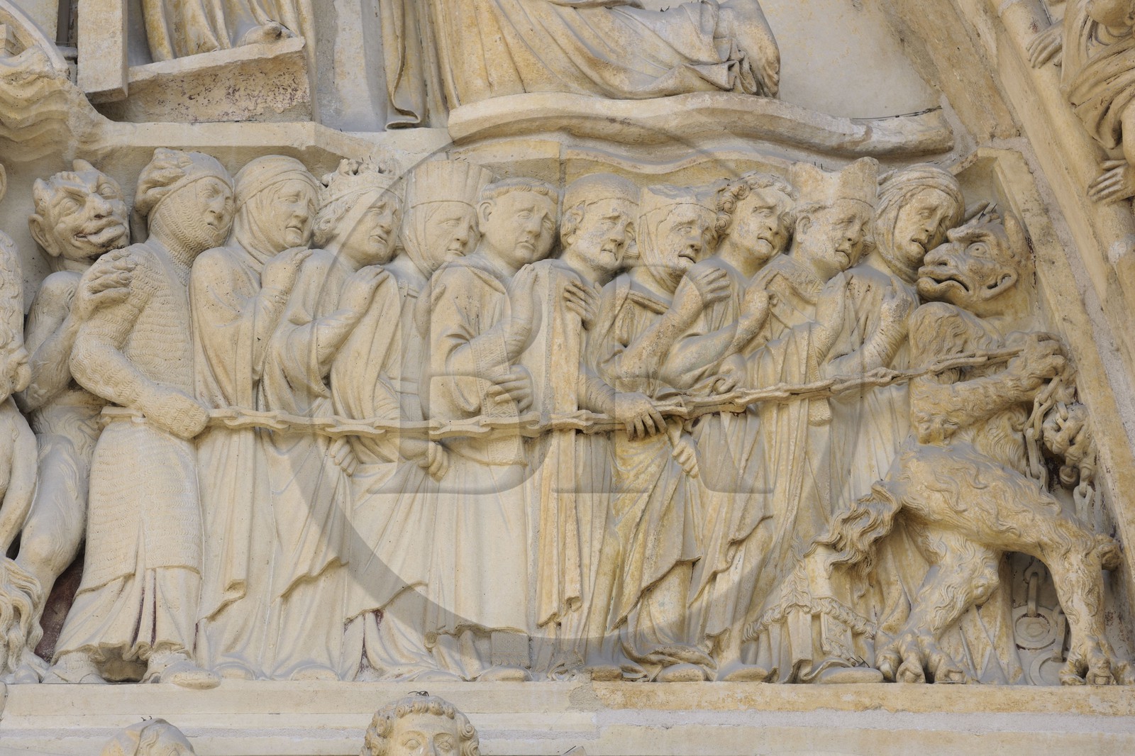 France, Paris (75), île de la Cité, la cathédrale Notre-Dame, portail du Jugement dernier, parmi les damnés des rois des reines un pape