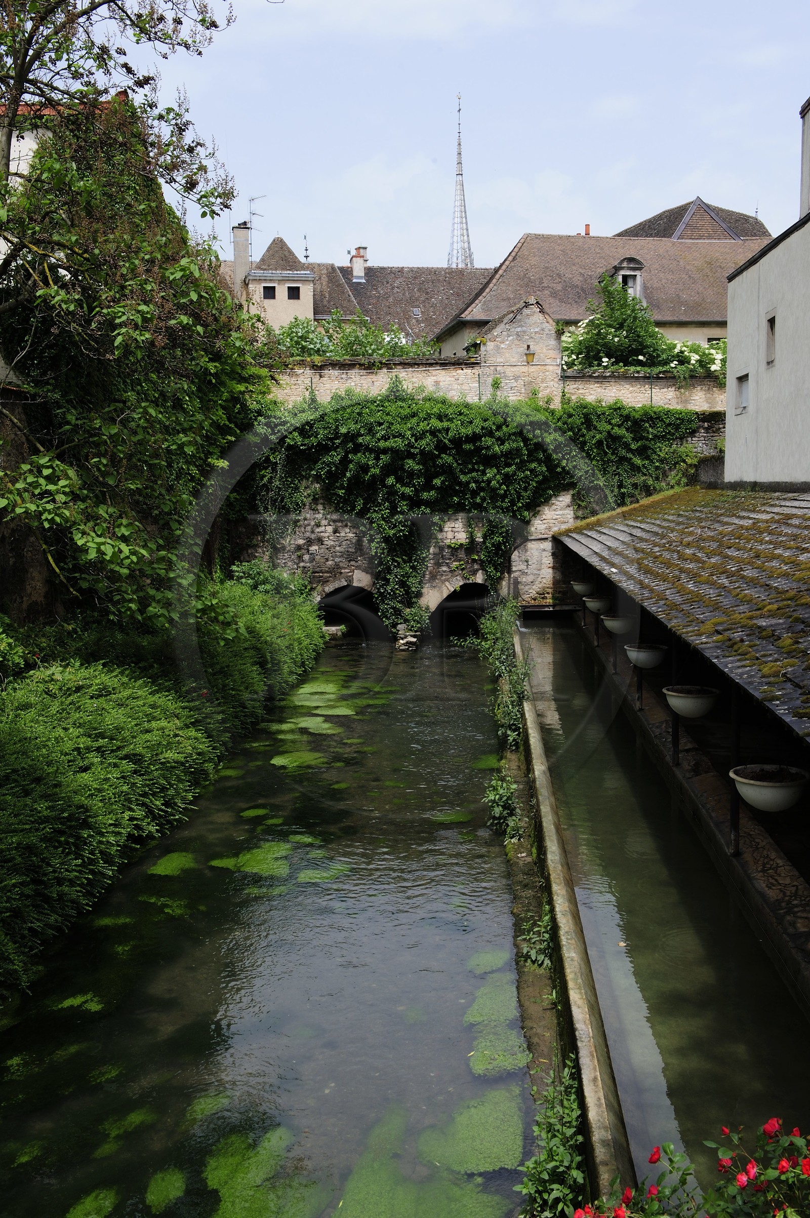 France, Côte-d'Or (21), Beaune, les anciens lavoirs