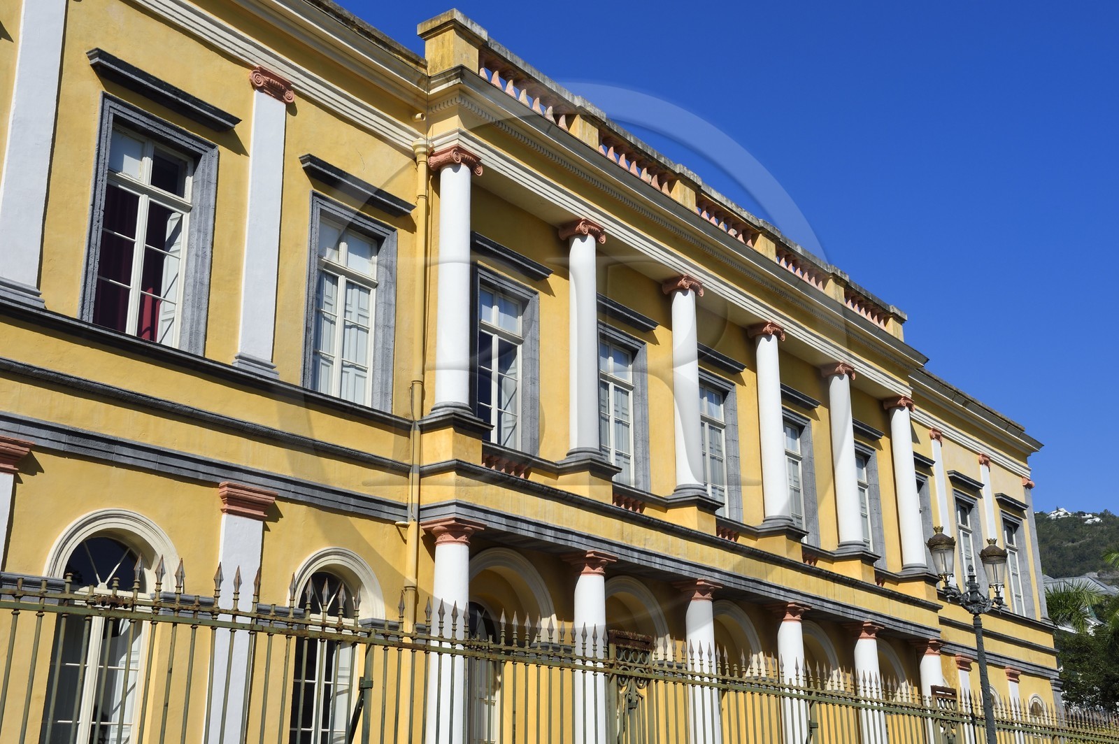 France, Ile de la Reunion, Saint-Denis, édifice de l'époque coloniale, l'ancien hôtel de ville