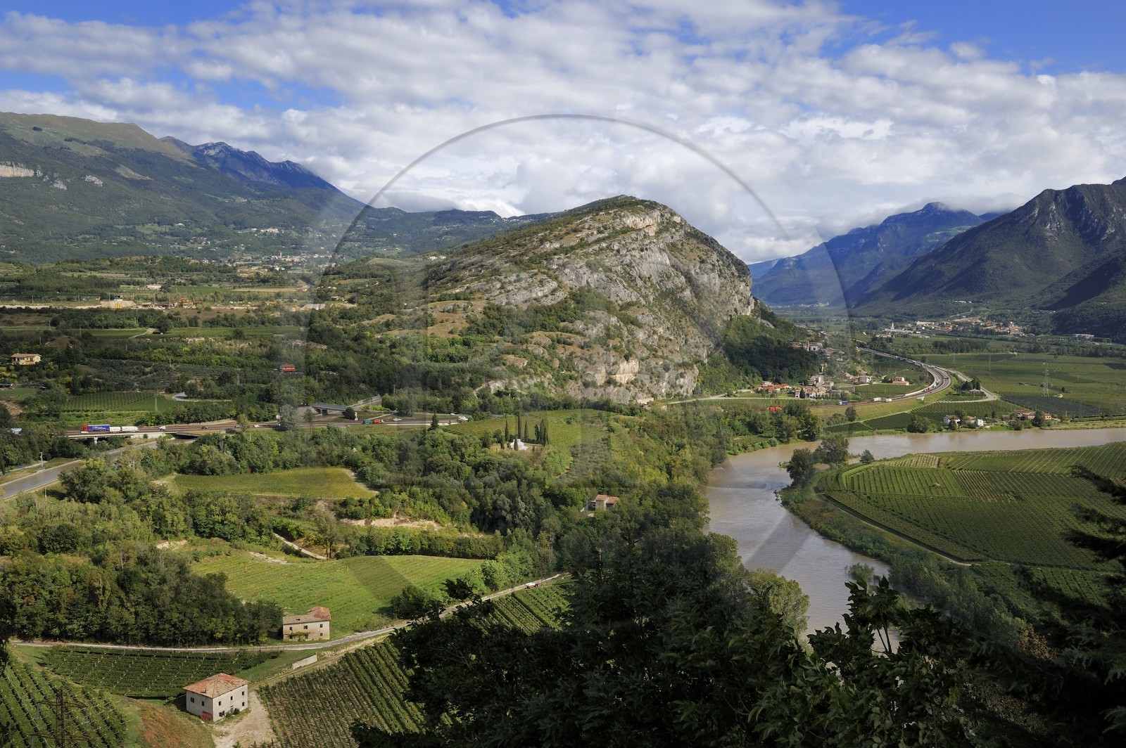 Italie, province de Vérone, la bataille de Rivoli a eu lieu le 14 et 15 janvier 1797 aux environs de Rivoli Veronese qui a vu la victoire de l'armée française menée par Napoleon Bonaparte face à l'armée autrichienne