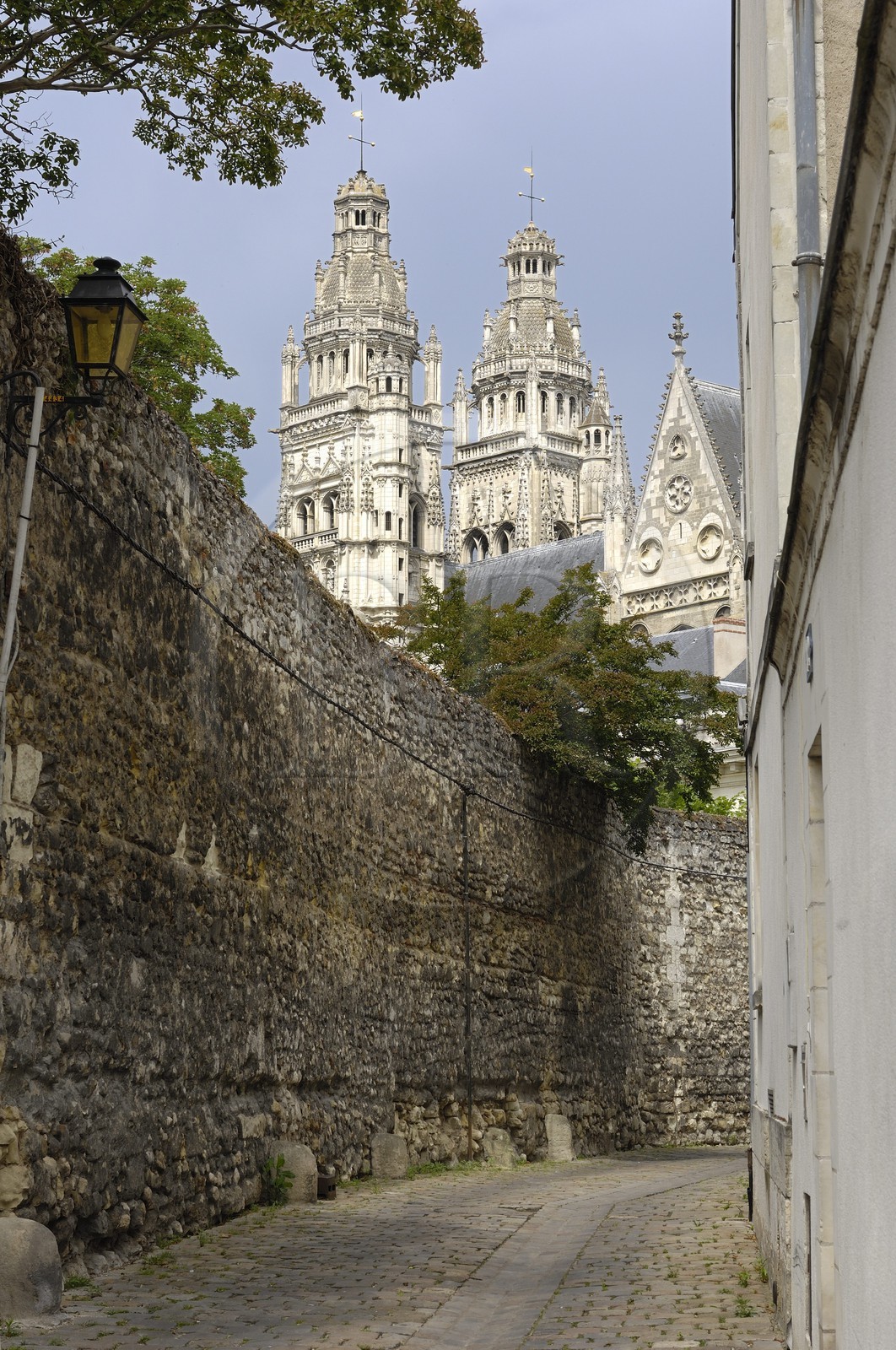 France, Indre et Loire, Tours, Saint-Gatien Cathedral from the street general Meusnier