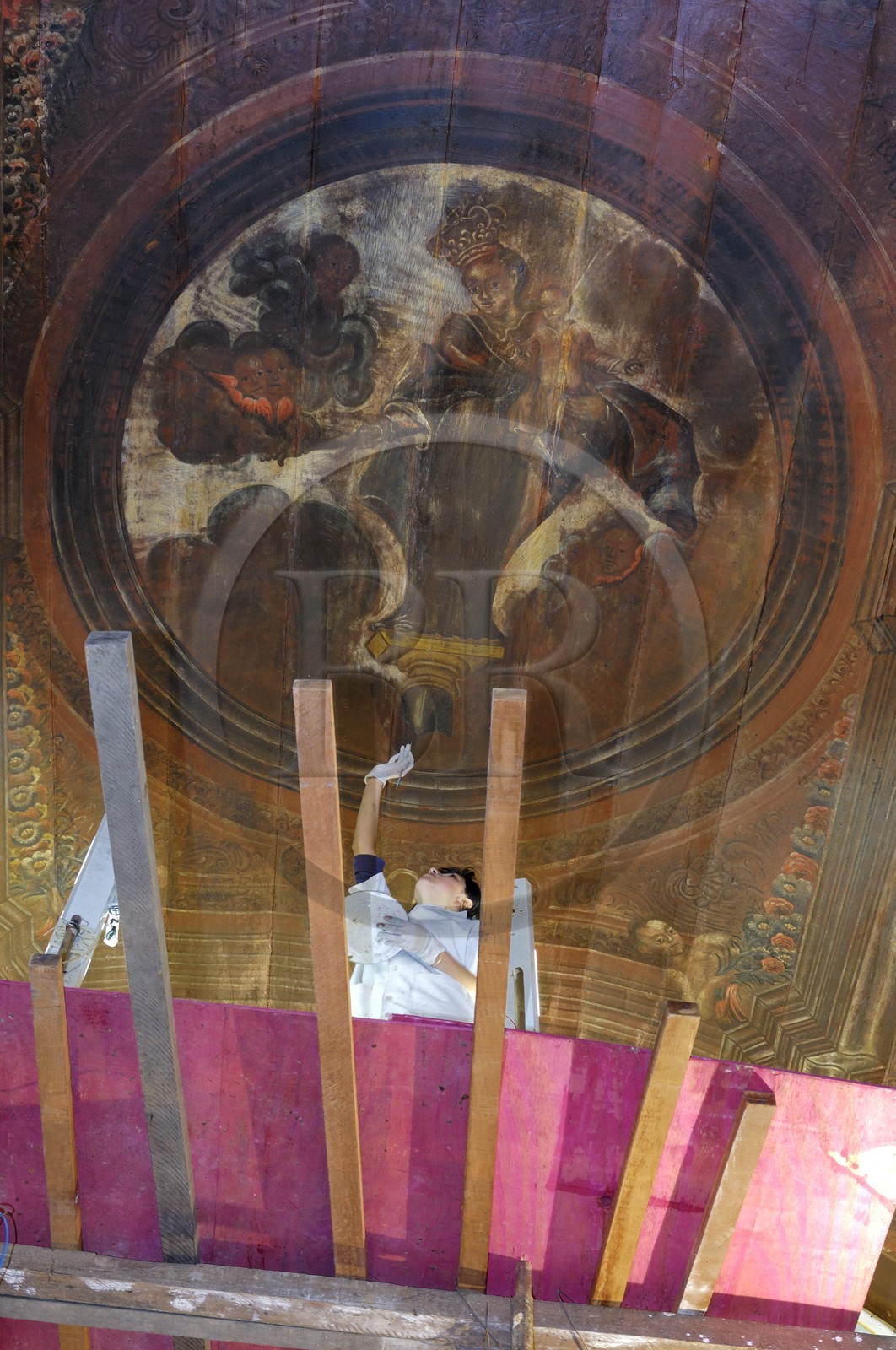 Brésil, Etat du Minas Gerais, ville de Ouro Preto, centre historique classé Patrimoine Mondial de l 'UNESCO, chapelle du Bon Jesus en restauration (Route de l'or, Estrada Real)