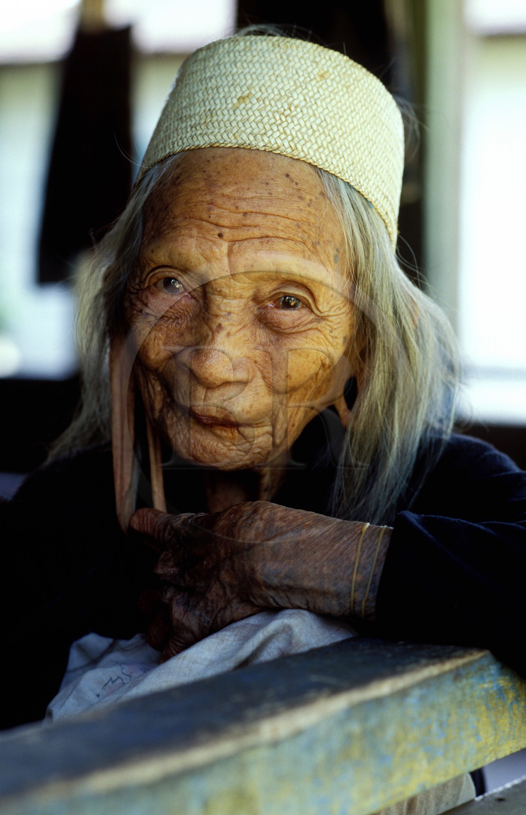 Indonesia, Borneo, elder woman from the village of Kenyah tribe along the Belayan river