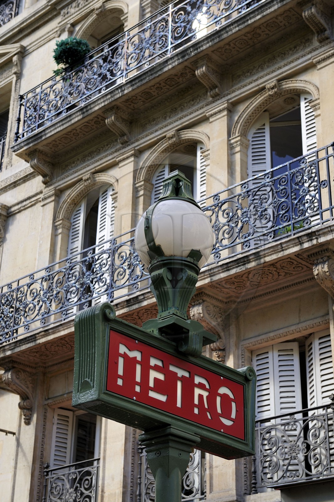 France, Paris, Grands Boulevards metro station on Boulevard Poissonniere
