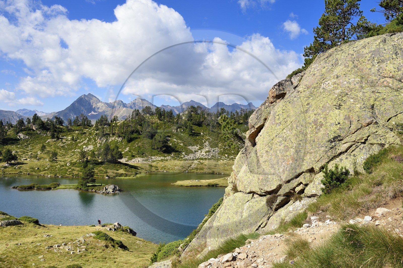 France, Hautes Pyrenees, Saint Lary Soulan and Vielle-Aure, hike on a variant of the GR10 between the Portet pass and the Bastan lakes on the edge of the Neouvielle nature reserve, middle Bastan lake