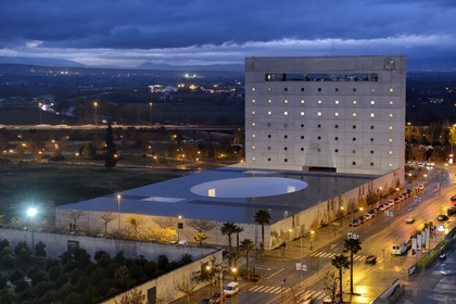 Spain, Andalusia, Granada, Caja Granada Cultural Center, museum dedicated to the history of Andausia and Contemporary Art Center by the architect Alberto Campo Baeza, Avenida de la Ciencia 2