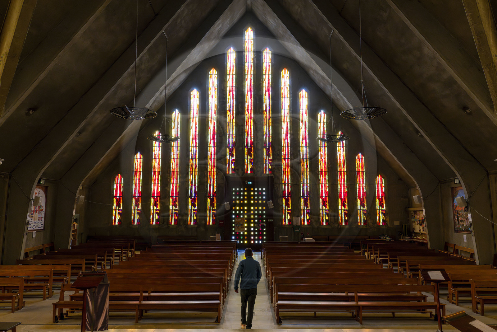 France, Loire-Atlantique (44), Saint-Nazaire, l'église Saint-Gohard typique de la Reconstruction réalisée par l'architecte André Guillou entre 1954 et 1955