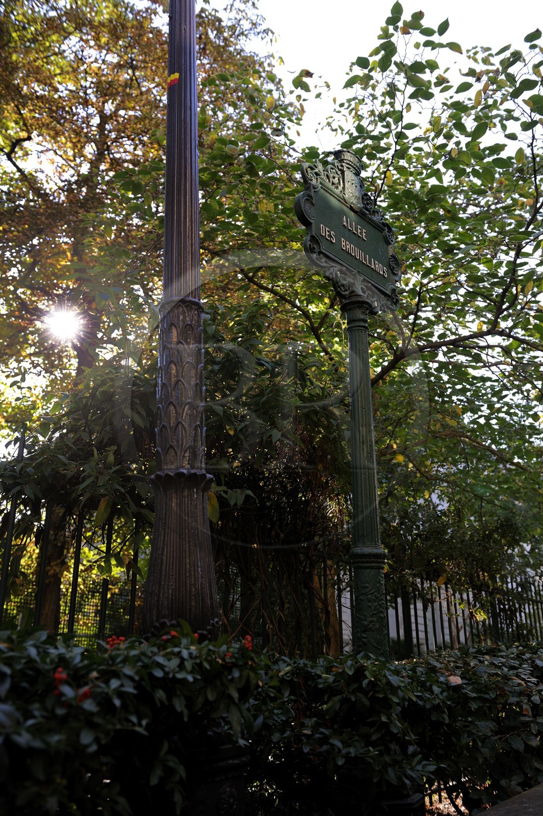France, Paris (75), la Butte Montmartre, l'allée des Brouillards