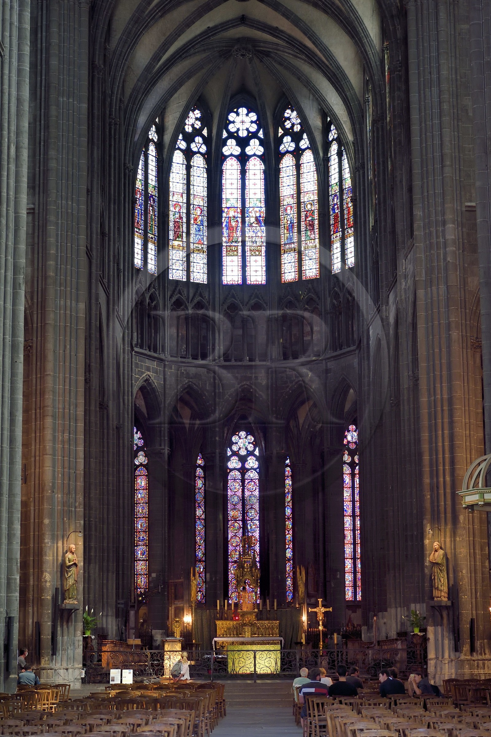France, Puy de Dome, Clermont Ferrand, 13th century Notre-Dame de l'Assomption cathedral, the choir and the high altar