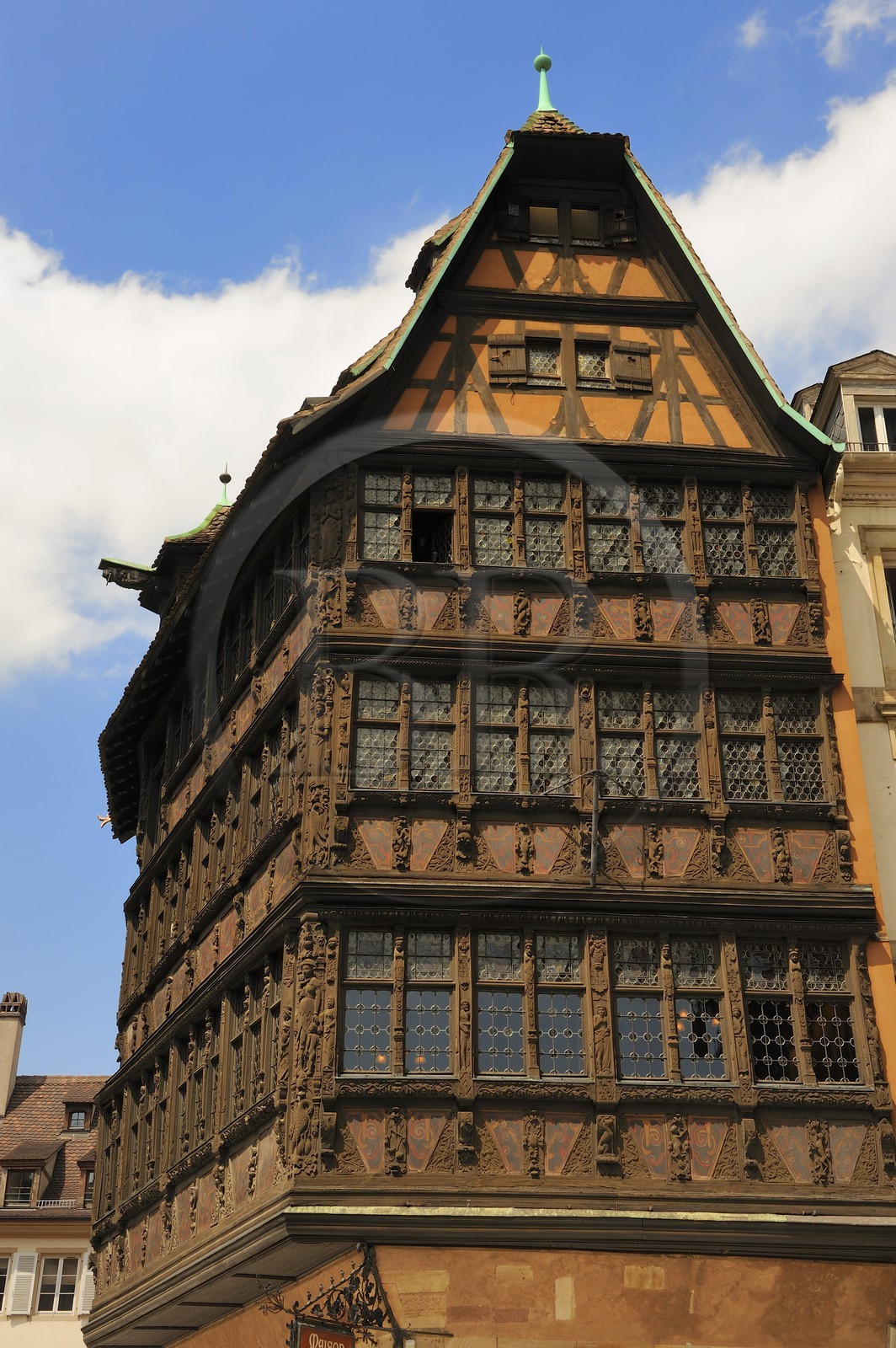 France, Bas-Rhin (67), Strasbourg, la maison Kammerzell (15ème siècle) sur la place de la cathédrale