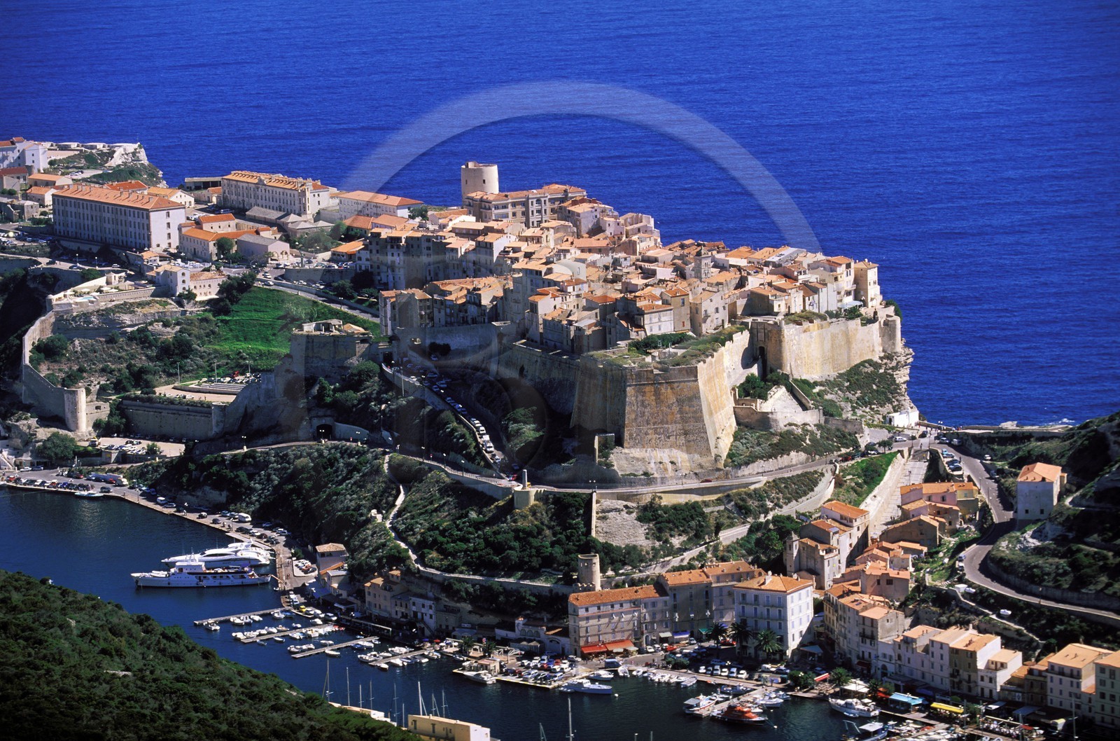 France, Corse-du-Sud (2A), Bonifacio (vue aérienne)