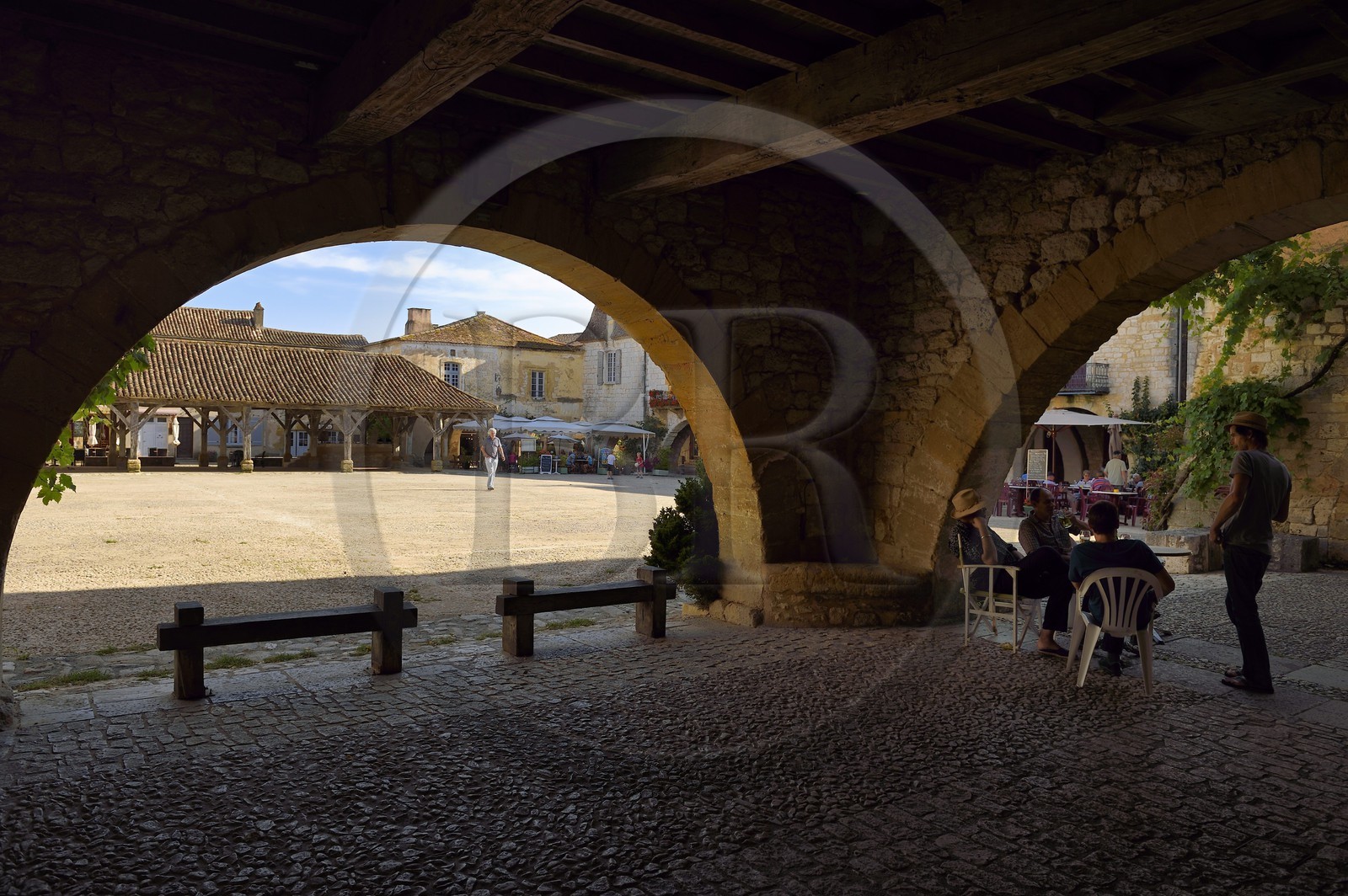 France, Dordogne, Perigord Pourpre, Monpazier, labelled Les Plus Beaux Villages de France (The Most Beautiful Villages in France), under the arcades of the place des Cornieres in the heart of the village