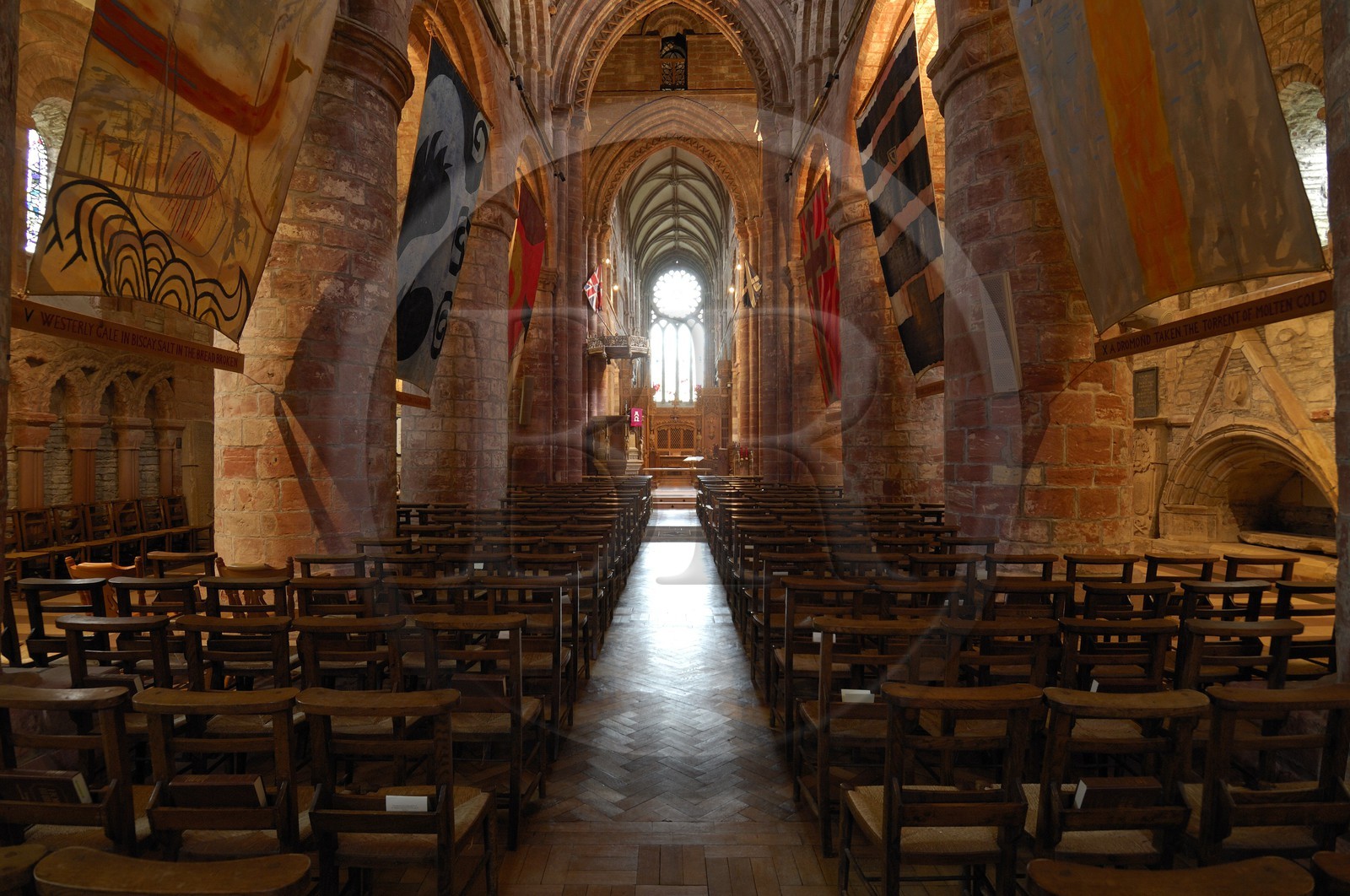 Royaume-Uni, Ecosse, Iles Orcades, Mainland, ville de Kirkwall, la cathédrale Saint-Magnus en grès rouge